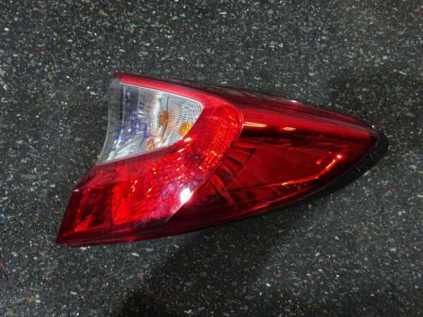 Toyata CHR Rückleuchte Rücklicht hinten rechts 81550-F4010-00