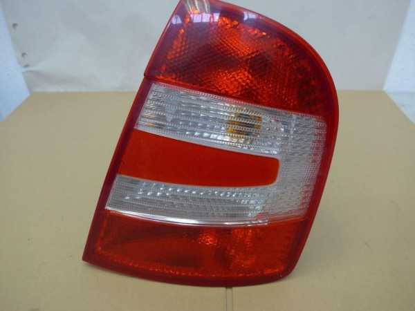 Skoda Fabia 6Y Rückleuchte Rechts 6Y6945112C