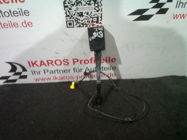 Mercedes Benz A-Kl. W246 Gurtschloss Gurtschloß Beifahrerseite vorne rechts A2468600169