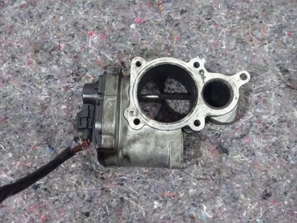 VW Audi Seat Skoda 2,0 CFF AGR Ventil Abgasrückführung 06D131503C