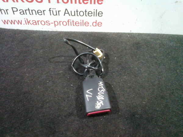 Mitsubishi Gurtstraffer Gurtschloss Schloss vorne links Fahrerseite