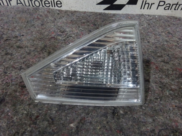 Subaru Impreza Rückleuchte Heckleuchte Innen rechts 132-20024 