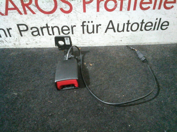 Opel Corsa E Gurtschloss Gurtstraffer Gurt 401266978