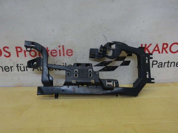 BMW F30 F31 F32 F34 F80 Kabelschacht 9275917 Mittelkonsole