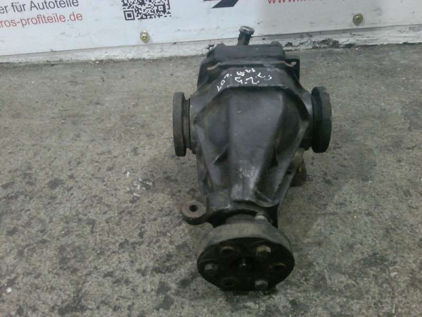Mercedes 190 w201 Differernzial 3,23 Differential hinten