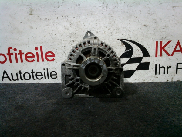 Dacia Duster Generator Lichtmaschine TG11C063