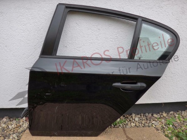 BMW 1 er e87 E81Türe hinten Links Tür türe Schwarz II Beschädigt
