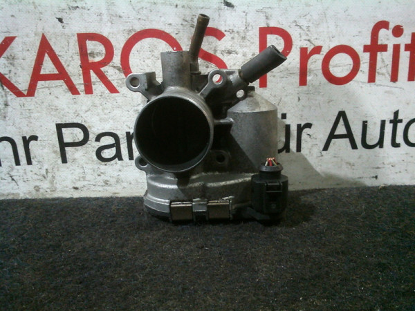 VW Polo 6N2 Seat Drosselklappe 030133062C Klappe