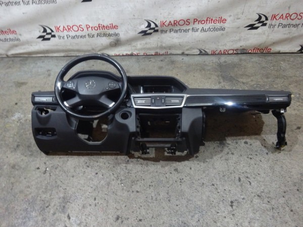 Mercedes E-Kl. W212 Armaturenbrett Cockpit Lenkrad Tippschaltung