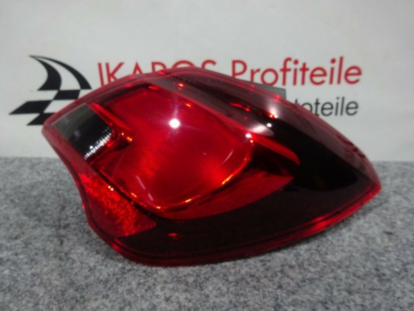 Opel Corsa E Rückleuchte Rücklicht rechts 39068623 5-Türer