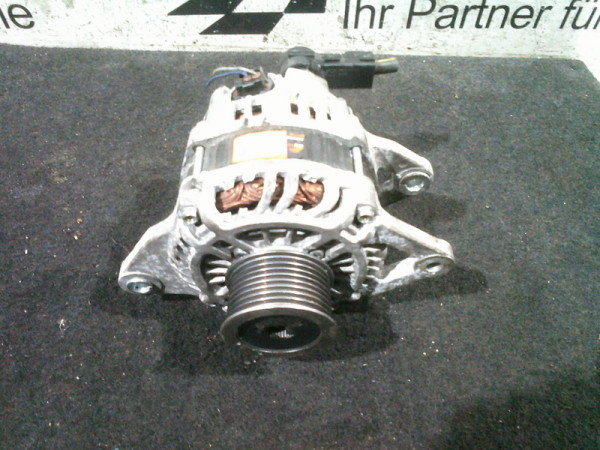 Mazda 2,2 D R2AA Lichtgenerator Lichtmaschine 656699