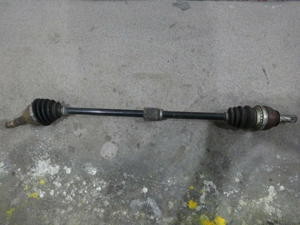Opel Astra J 1,4 Antriebswelle Gelenkwelle 5-Gang rechts
