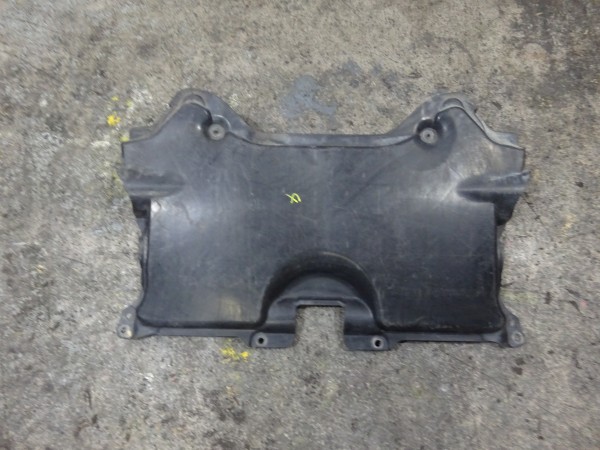 Mercedes C-Kl. W204 Unterbodenschutz Unterfahrschutz A2045240730