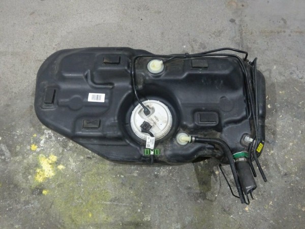 Opel Corsa E Kraftstofftank benzintank Tank Benzinpumpe 13436579