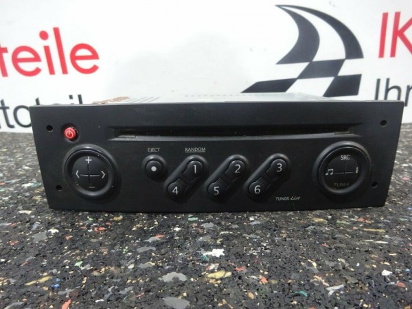 Renault Megane ll 2 Autoradio Radio CD Player 8200256141