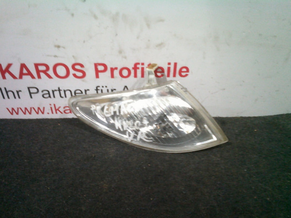 Mazda Premacy Blinker Beifahrerseite vorne rechts Scheinwerfer