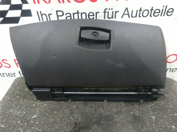 BMW 5er E60 E61 Handschuhfach Fach Ablagefach Staufach 7034080