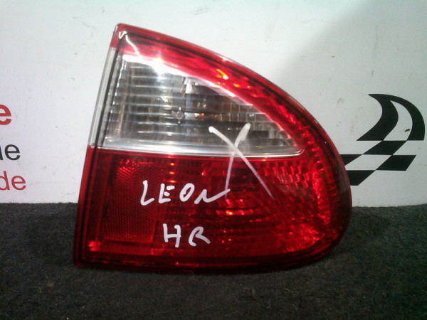 Seat Leon 1M Rückleuchte Beifahrerseite hinten rechts Rücklicht Heckleuchte Innen