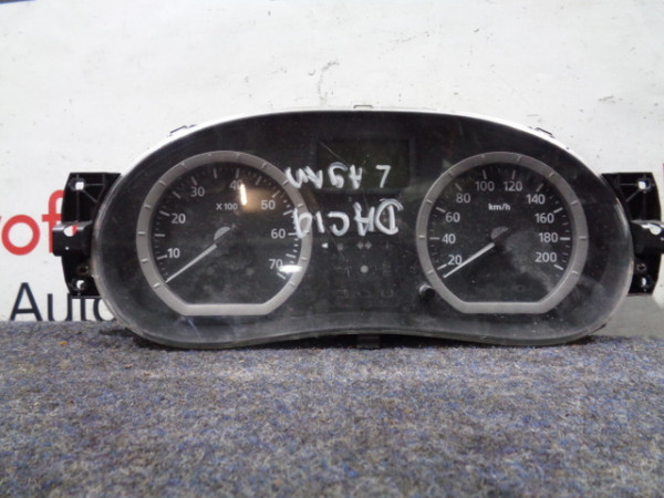 Dacia Logan MCV Tacho Kombiinstrument Tachometer P8200650539