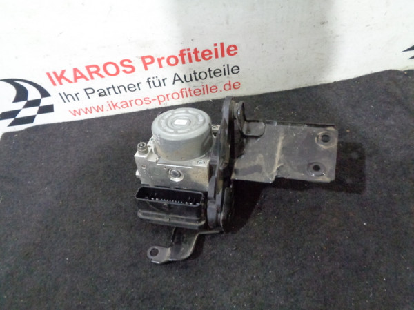 VW Passat 3G ABS Steuergerät mit Hydraulikpumpe Pumpe 5Q0614517