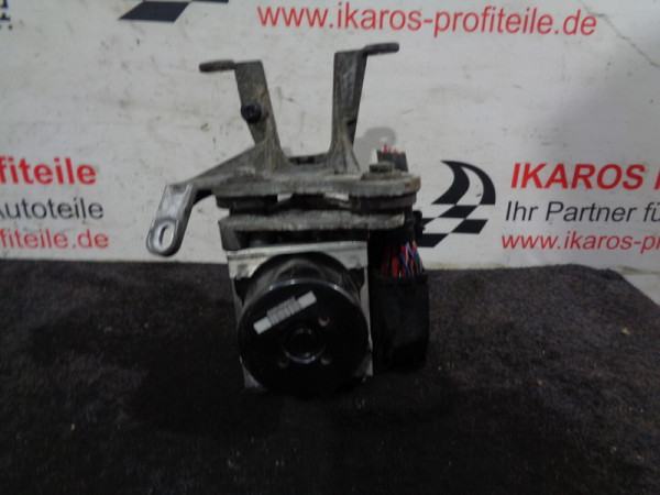 Mercedes C-Klasse W204 ABS Block Hydraulikblock Pumpe Steuergerät A1724314212 