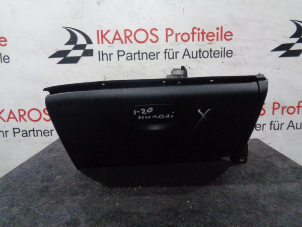 Hyundai i20 Handschuhfach Staufach