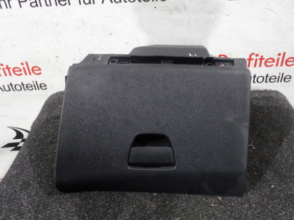 Peugeot 208 Handschuhfach Staufach 1173576X