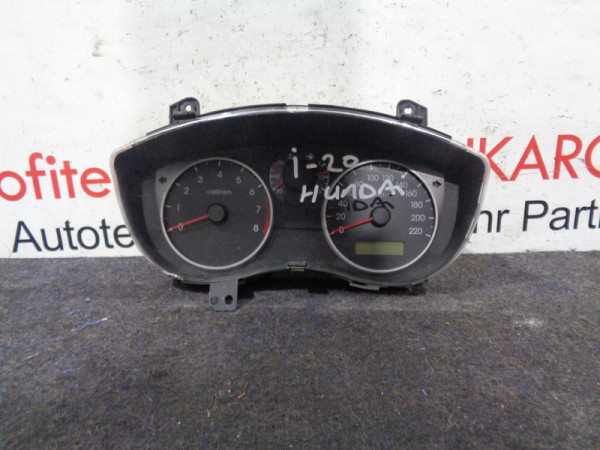 Hyundai i20 Tacho Kombiinstrument Tachometer A2C53312228