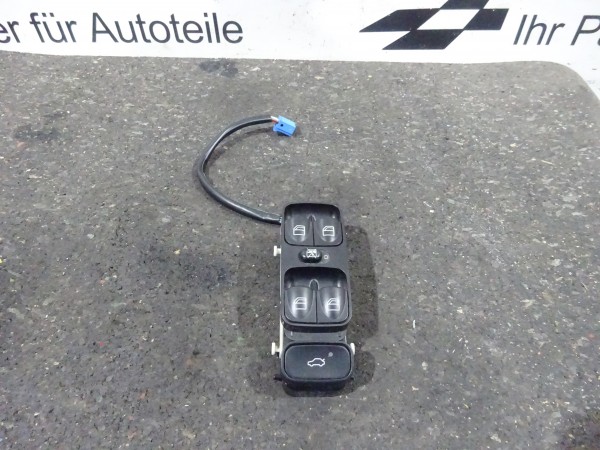 Mercedes C-Klasse W203 Fensterheberschalter Schalter vorne links