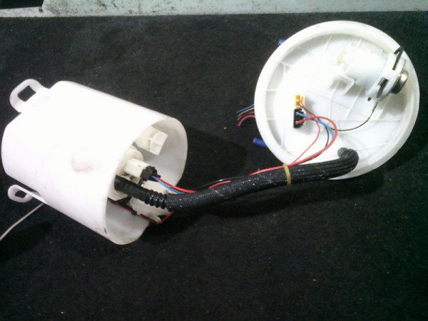 Opel Meriva A Benzinpumpe Kraftstoffpumpe Pumpe
