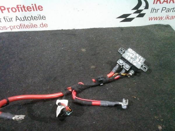 Mercedes Benz A-Klasse W176 Stützbatterie Steuergerät Batterie A0009822023