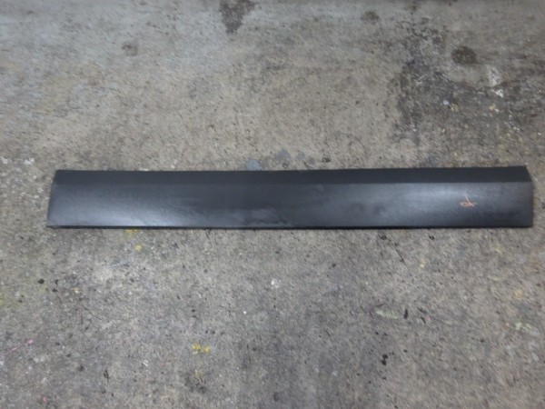 Mercedes Sprinter W906 VW Crafter Zierleiste links A9066900800