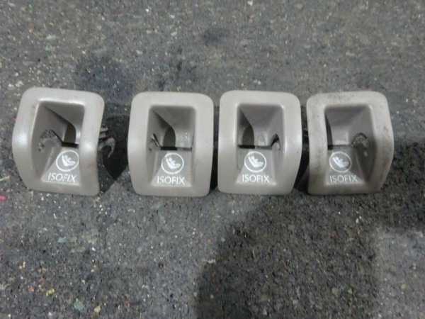 VW Golf 5 Golf 6 ISOFIX Abdeckungen Halter 1K0887233
