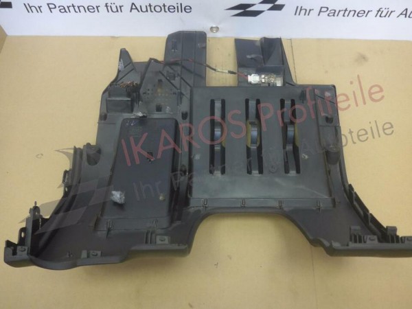 Audi A4 8E B7 Lenksäulenabdeckung Unten 8E1863075C
