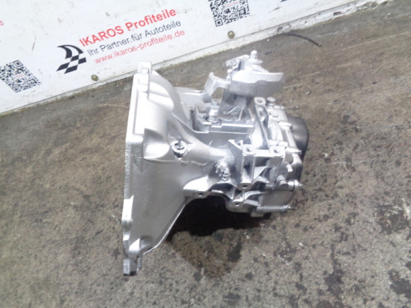 Opel Astra J 1,4 i Schaltgetriebe F17 5-Gang Getriebe