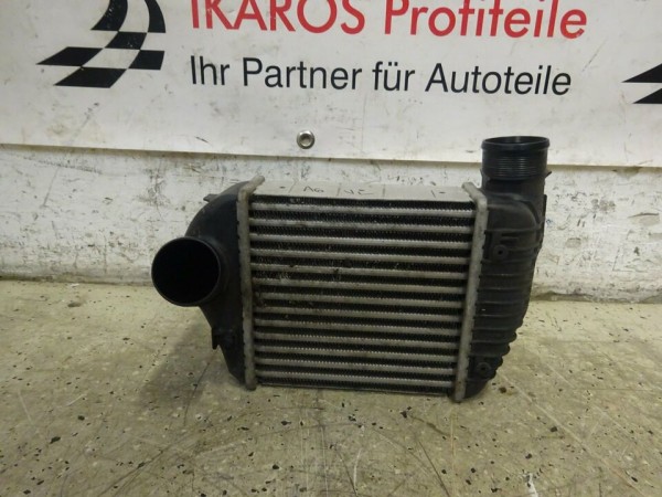 Audi A6 4F C6 TDI Ladeluftkühler 4F0145805 AB Intercooler Links