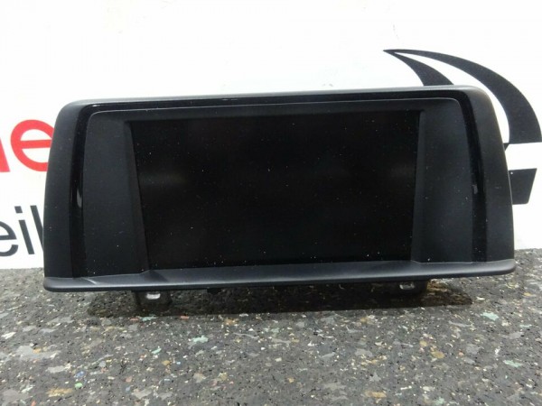 BMW 1er F20 F21 Bordcomputer Monitor Navi Display CID 9270391