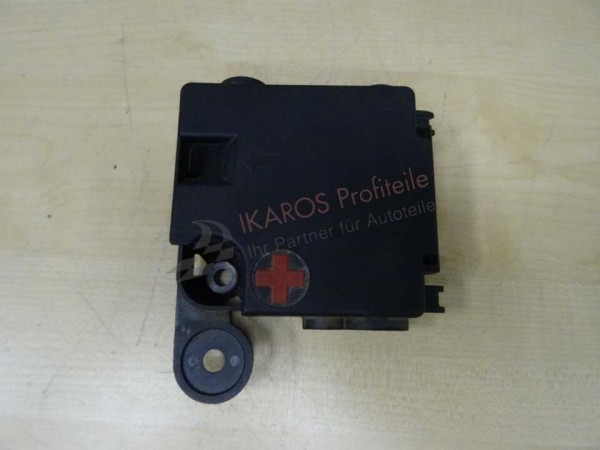 Audi A4 8K Potentialverteiler 8K0937517A Wasserkasten