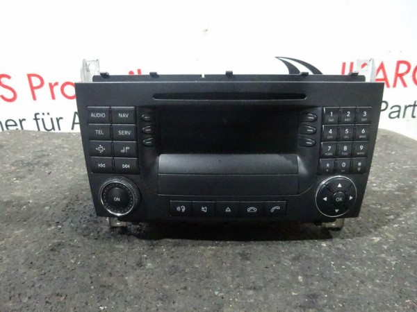 Mercedes C-Klasse W203 Mopf Navi Radio CD-Player A2038703489