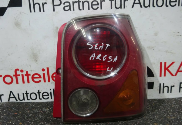 Seat Arosa 6H Rückleuchte Rücklicht hinten rechts 6H0945096M