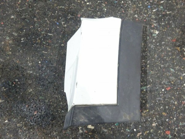 Range Rover Evoque Stoßstange Blende Eck vorne rechts BJ3M-16164