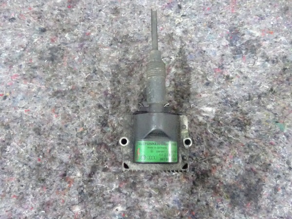 VW Golf 3 Polo Sharan Passat 35i Zündspule 1,6 1,8 L 867905104A