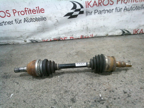Opel Zafira C Antriebswelle Welle Gelenkwelle v. links 13348263