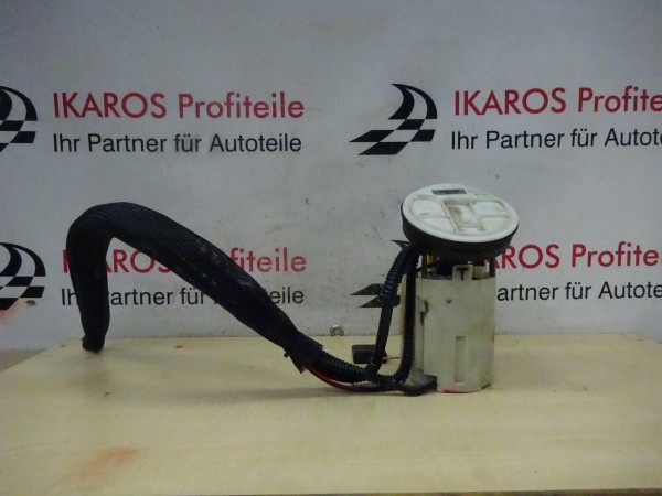 Mercedes C-Klasse W203 Kraftstoffpumpe Dieselpumpe A2034703394