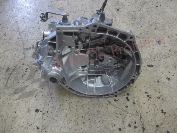 Peugeot 206 1.4 HDI 5 Gang Getriebe Schaltgetriebe 20CN38