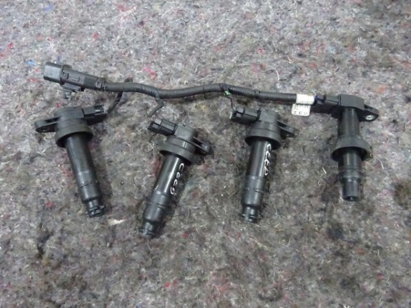 Hyundai i30 Kia Ceed Zündspule 4-rer Set Spule 2730128000