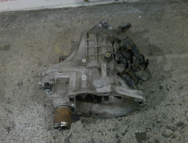 Hyundai i10 1.1 Schaltgetriebe M9156 Getriebe SL04 5 Gang