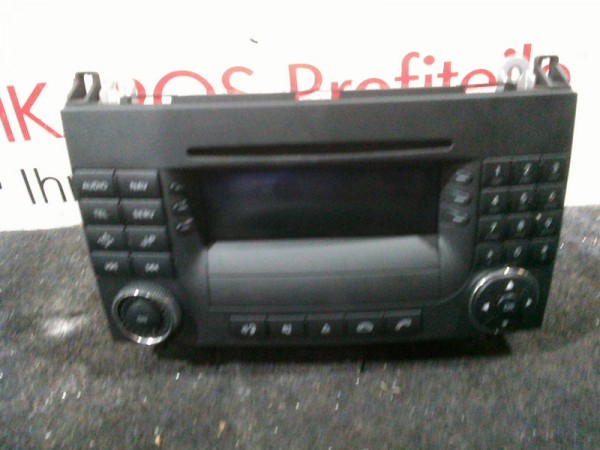 Mercedes A-Klasse W169 Autoradio Radio CD-Player Navi A1698209689