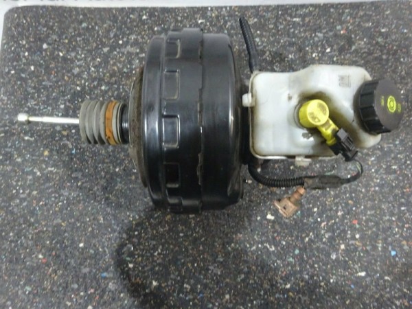 Opel Astra J Bremskraftverstärker Bremskrafzylinder 13338058