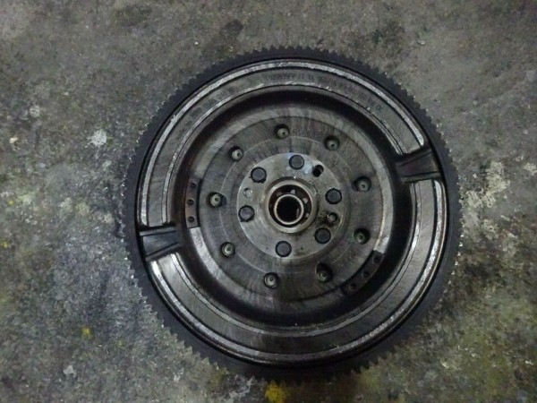 Fiat Doblo 1,6 Diesel Schwungrad Kupplung Zweimassenschwungrad